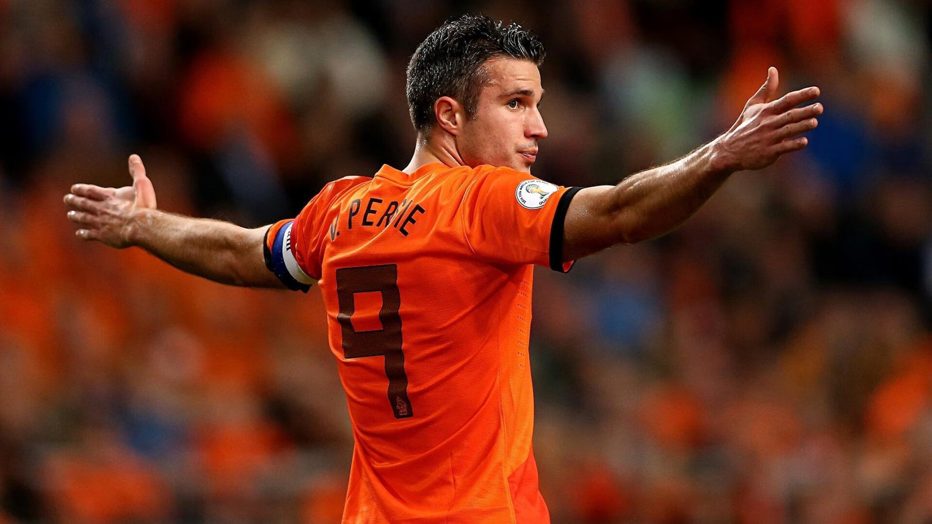 詹姆斯官方宣布败北新规，利物浦引发争议！观众掌声雷动